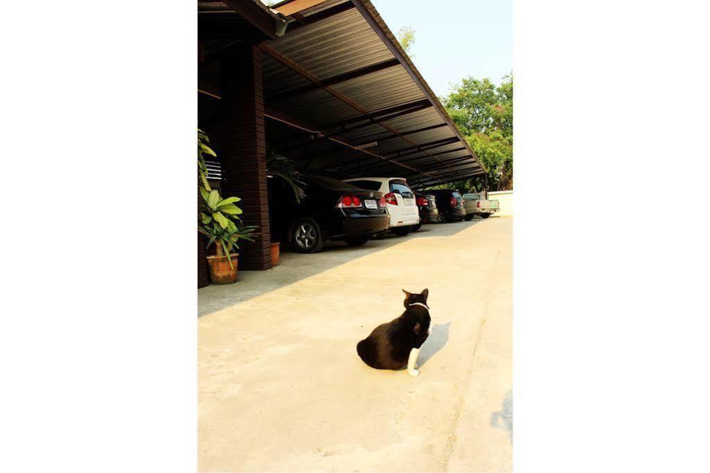 Hotel Pornkasem House Chiang Rai Exterior foto